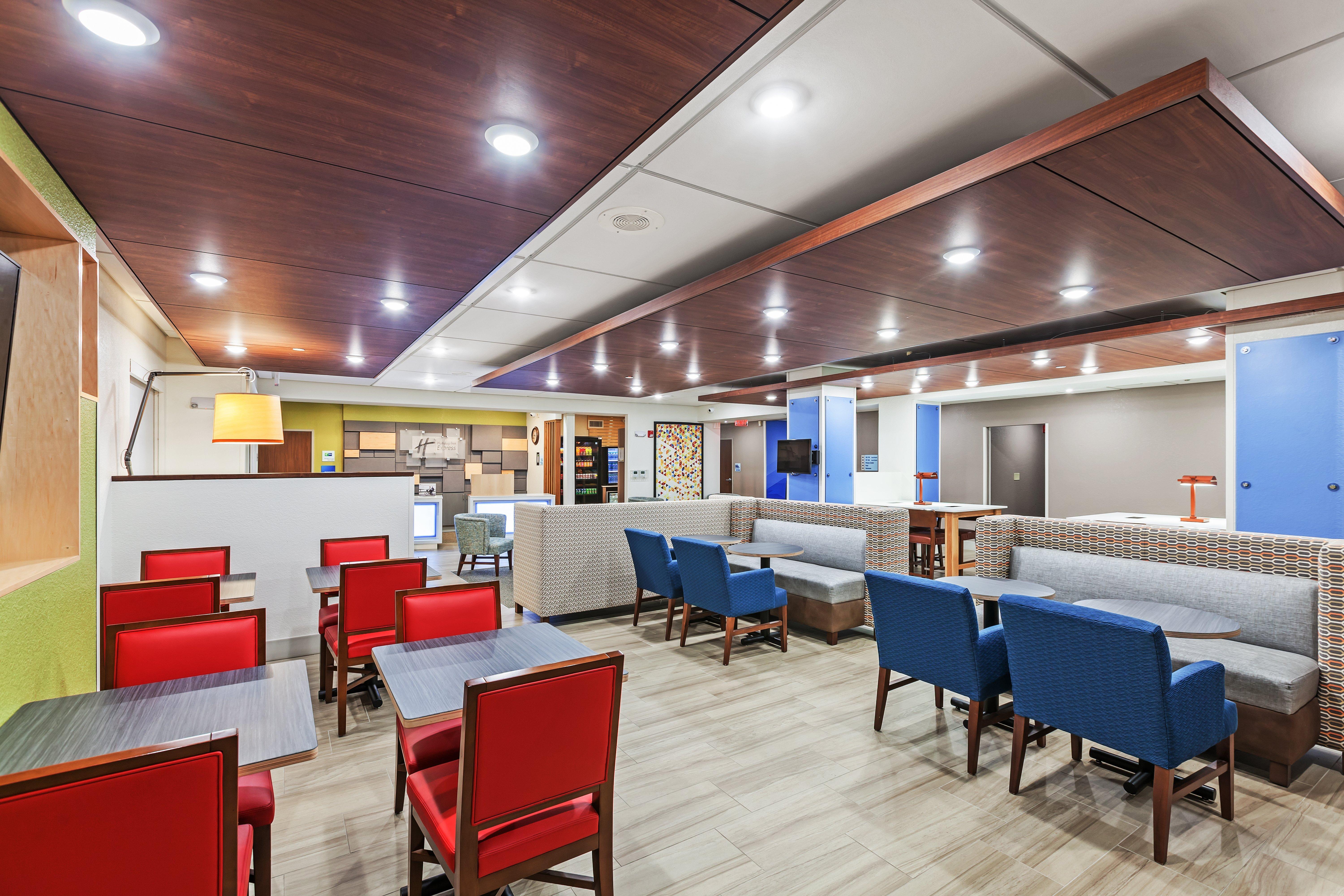 Holiday Inn Express Hotel & Suites Dallas Lewisville By Ihg Exterior photo