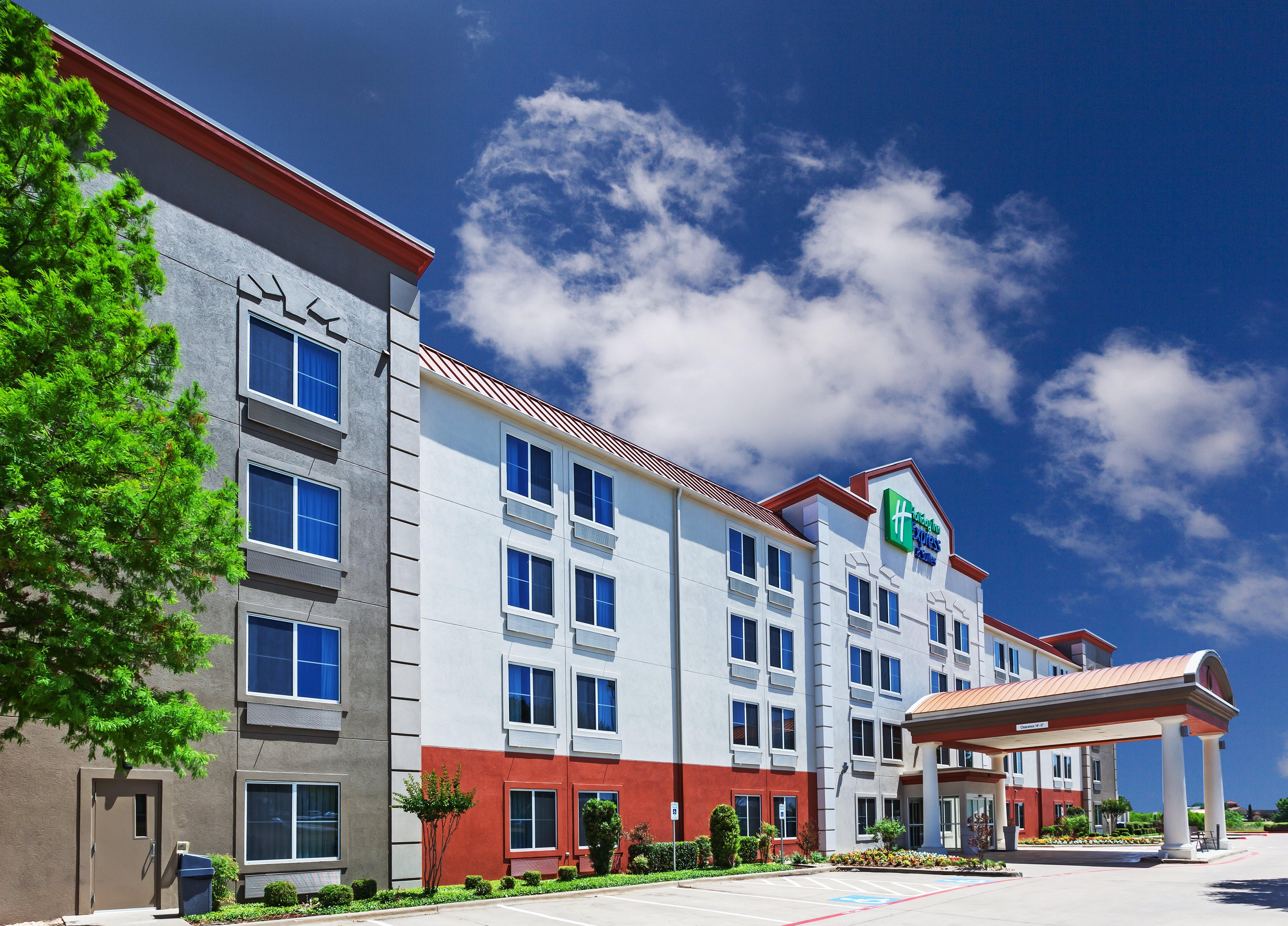 Holiday Inn Express Hotel & Suites Dallas Lewisville By Ihg Exterior photo